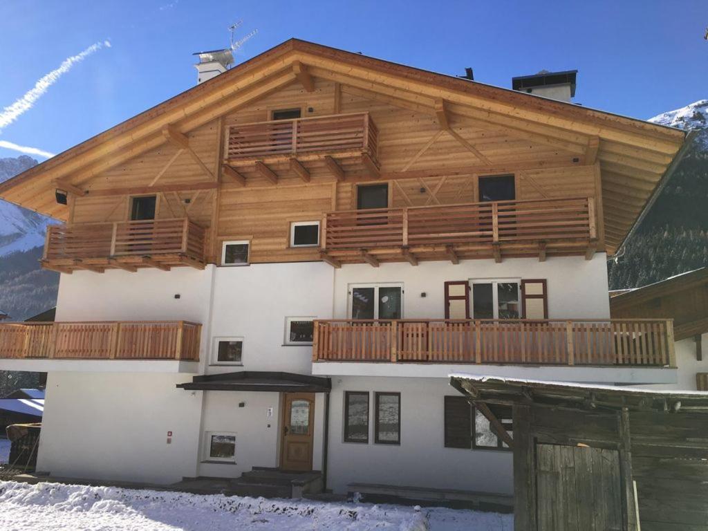 Appartamenti Cesa Soreie By Ama Val Di Fassa 까나제이 외부 사진